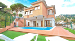 Villa / Haus Rubia zu vermieten in Lloret de Mar