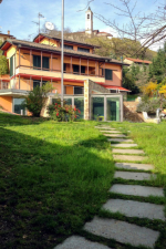 Villa / Haus laza zu vermieten in Leggiuno